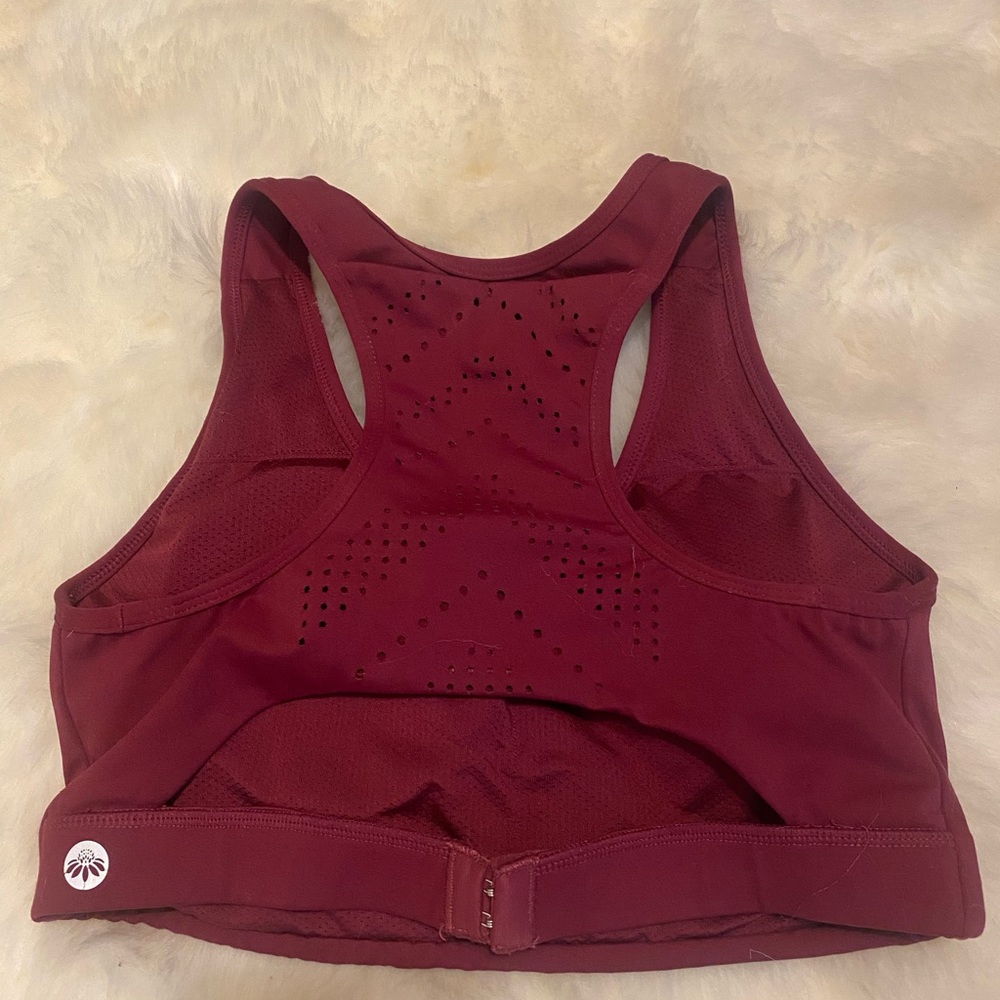 Senita Athletics Sports Bra, Size Medium, worn once or twice
